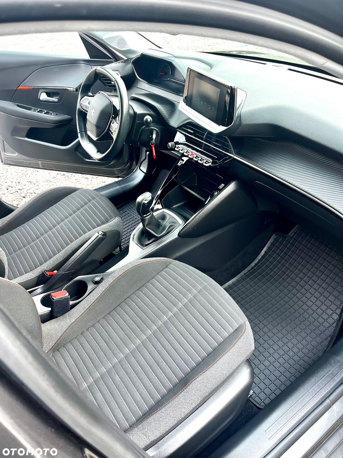 Peugeot 208 PureTech 75 Allure - 8