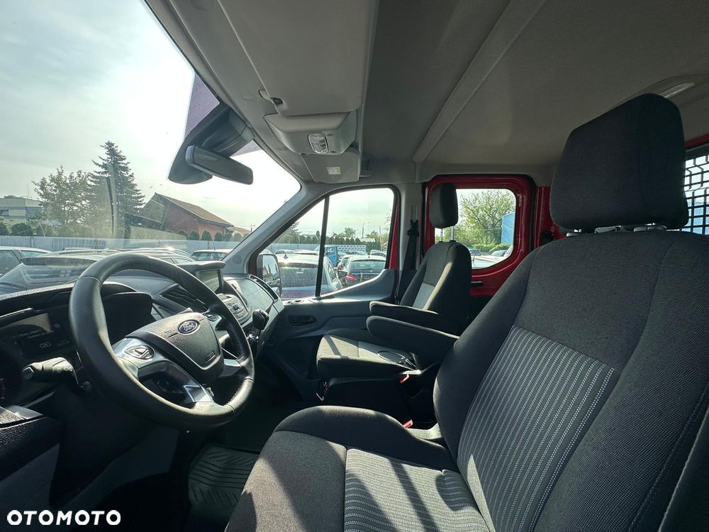 Ford Transit - 13