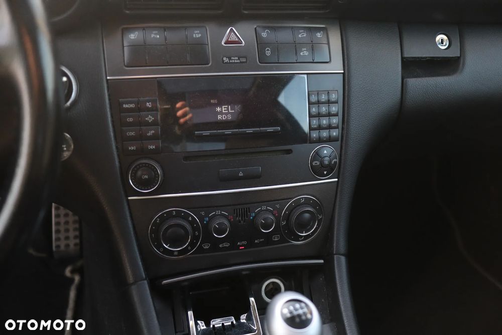 Mercedes-Benz Klasa C 230 Kompressor Sport Edition - 13