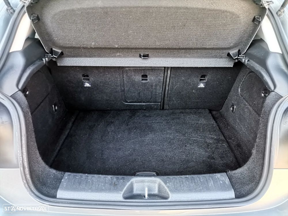 Mercedes-Benz A 180 - 9