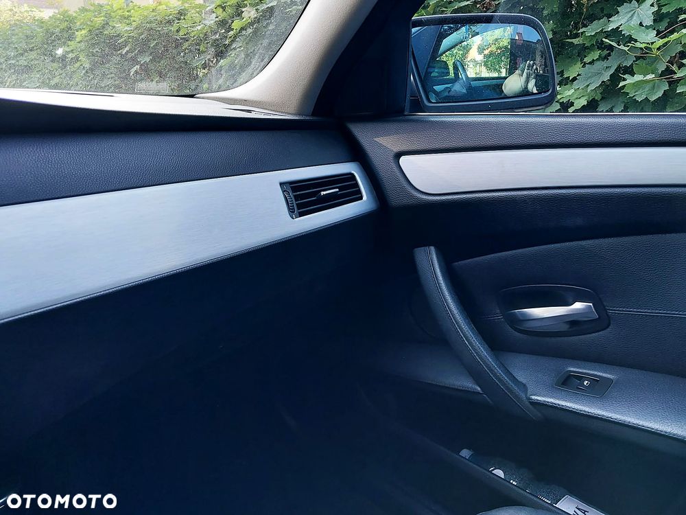 BMW Seria 5 520d - 19