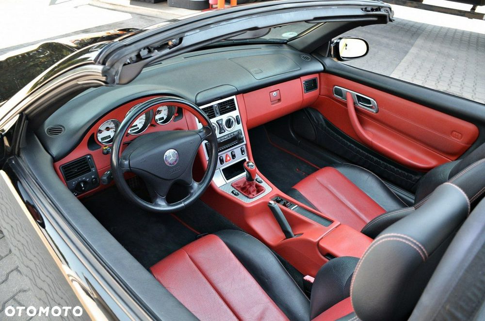 Mercedes-Benz SLK - 14