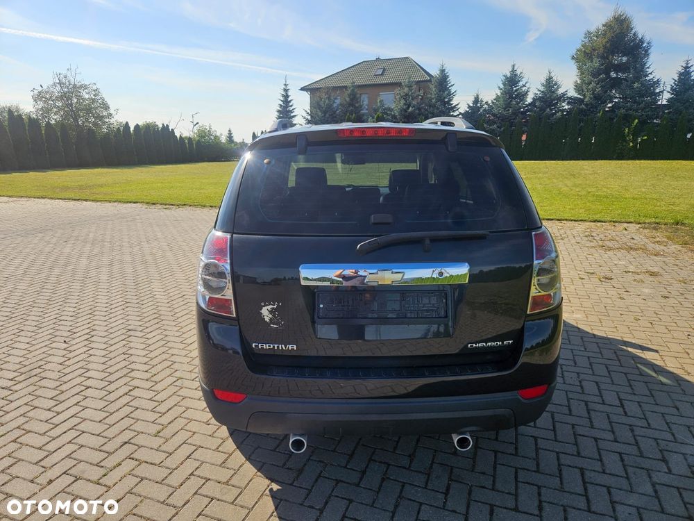 Chevrolet Captiva 2.4 2WD 7 Sitzer LS - 12