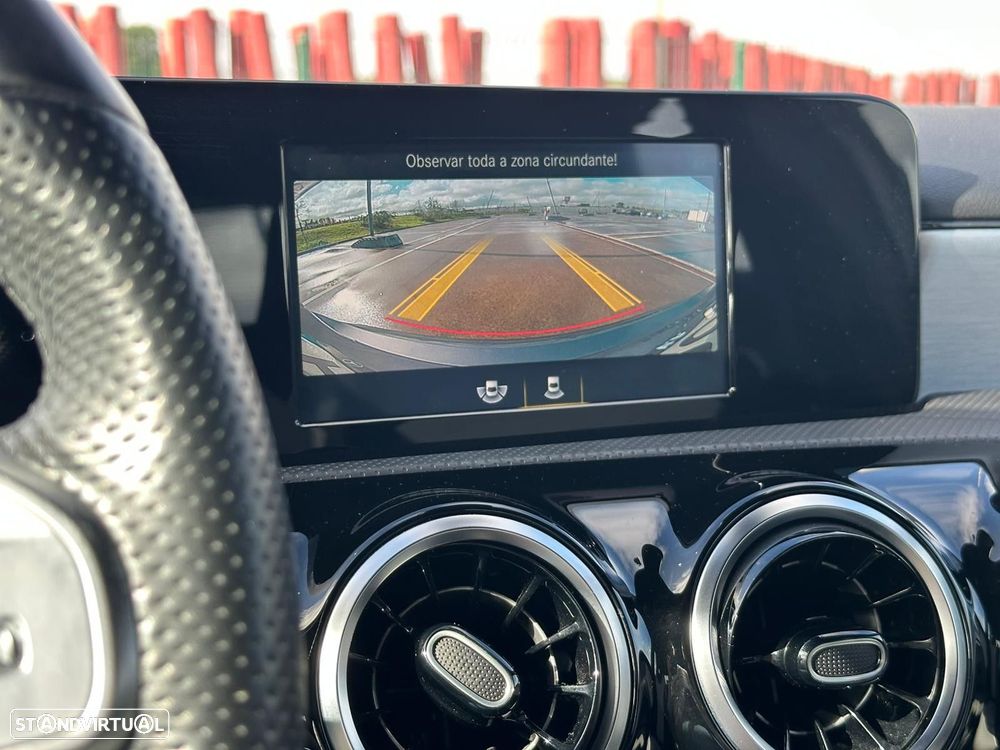 Mercedes-Benz A 160 AMG Line - 17