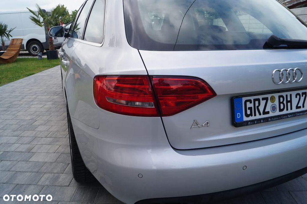Audi A4 Avant 2.0 TDI DPF Ambition - 10