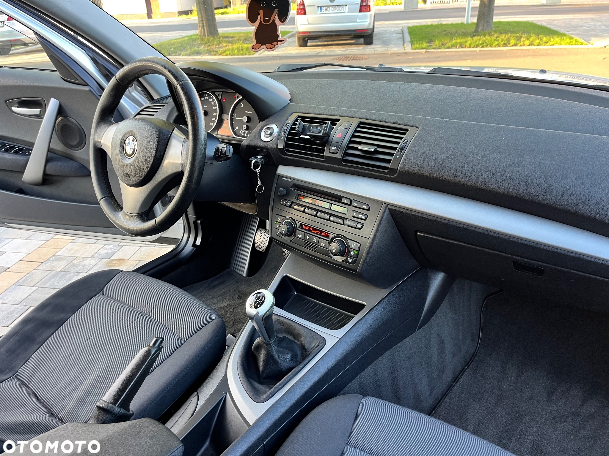 BMW Seria 1 118d DPF - 9