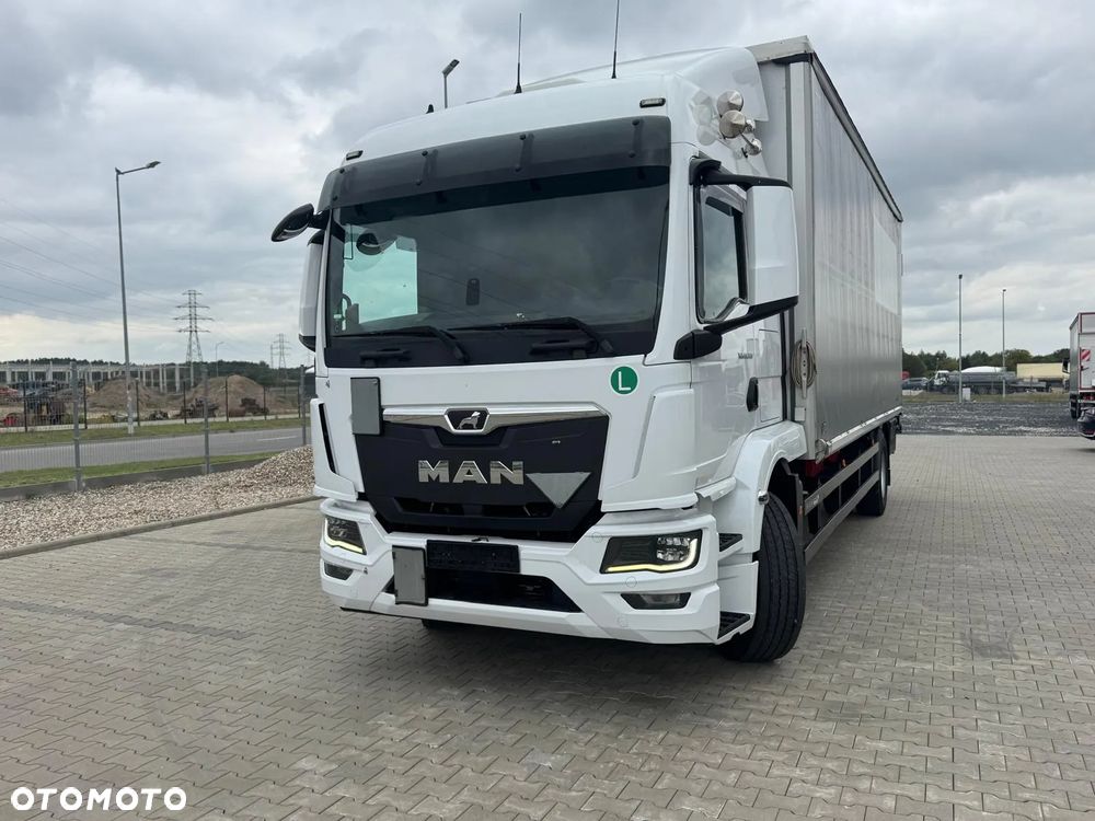 MAN 18.320/ 2020r/ 320Tykm/ 19 PALET/ 9800kg ŁADOWNOŚĆ / SERWISOWANY/ NISKI PRZEBIEG/ WINDA/  SPROWADZONY SERWIS NIEMCY - 3