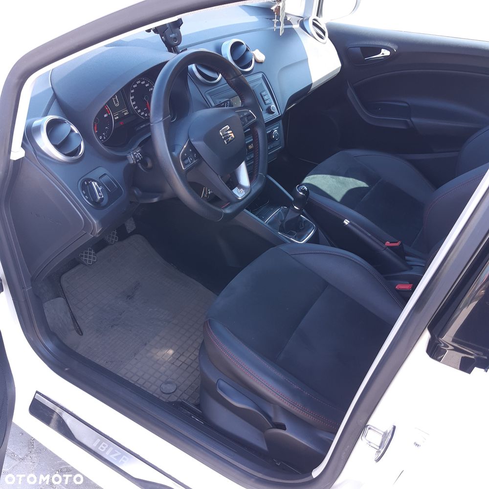 Seat Ibiza 1.2 TSI FR - 4