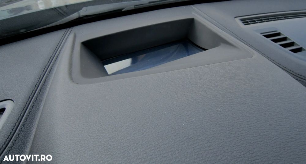 BMW X1 xDrive20i Aut. xLine - 13