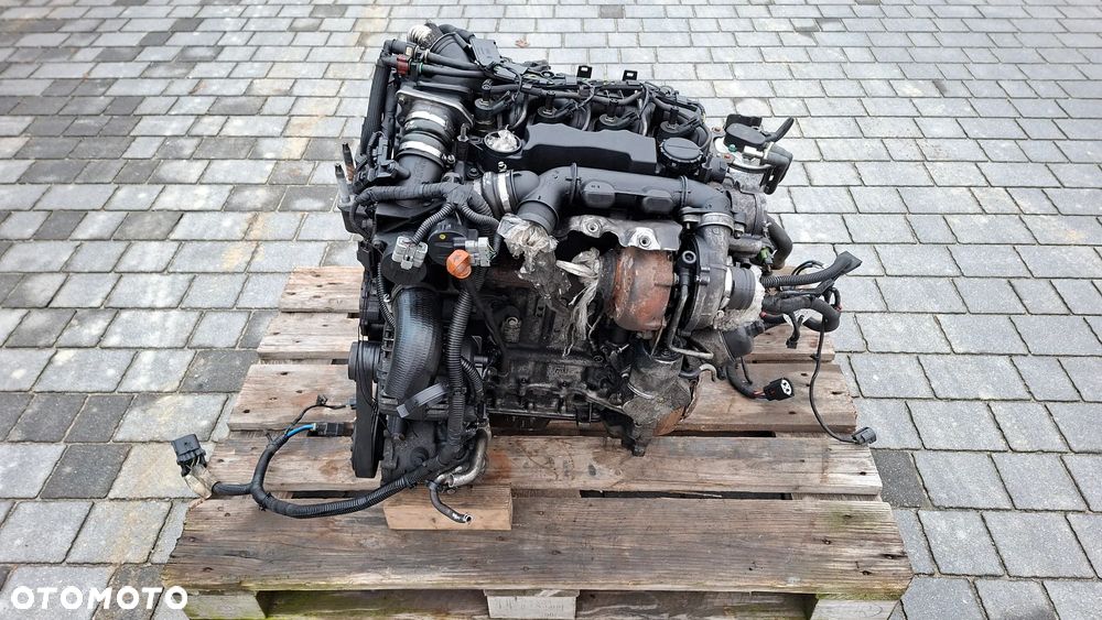 SILNIK VOLVO V70 III 1.6 HDI D4164T - 1