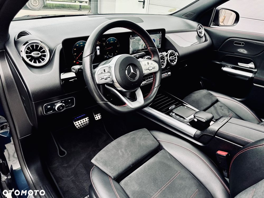 Mercedes-Benz GLA 200 d 8G-DCT AMG Line - 24