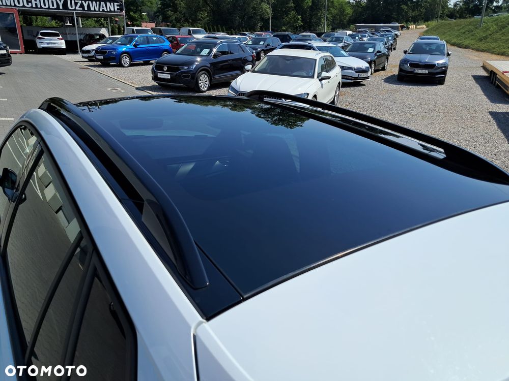 Skoda Kamiq 1.0 TSI Monte Carlo DSG - 9