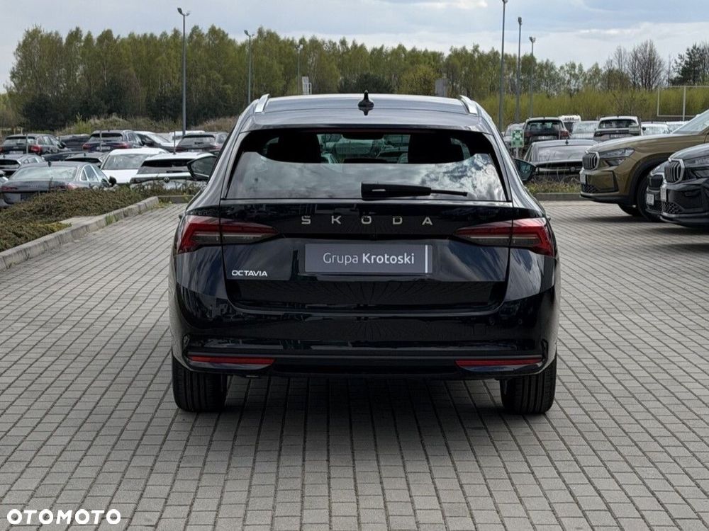 Skoda Octavia 2.0 TDI Selection DSG - 5