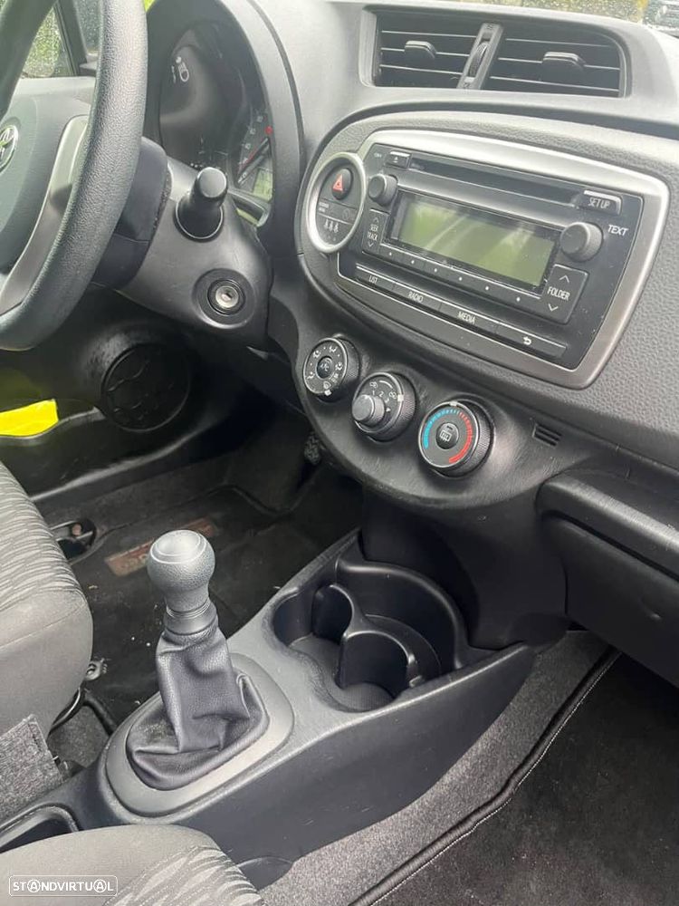 Toyota Yaris 1.0 VVT-i ACtive - 5