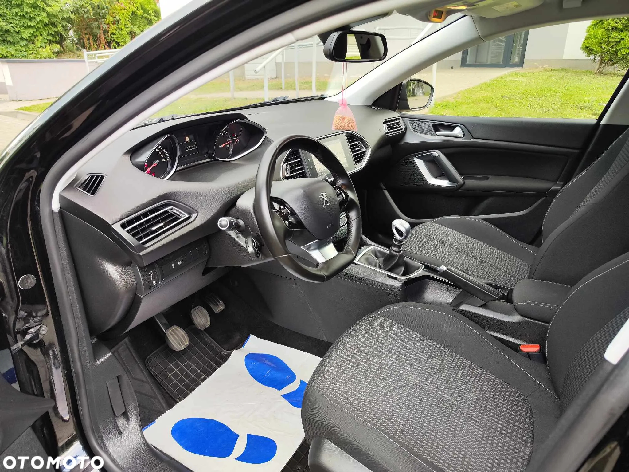 Peugeot 308 1.5 BlueHDi Allure Pack S&S - 15