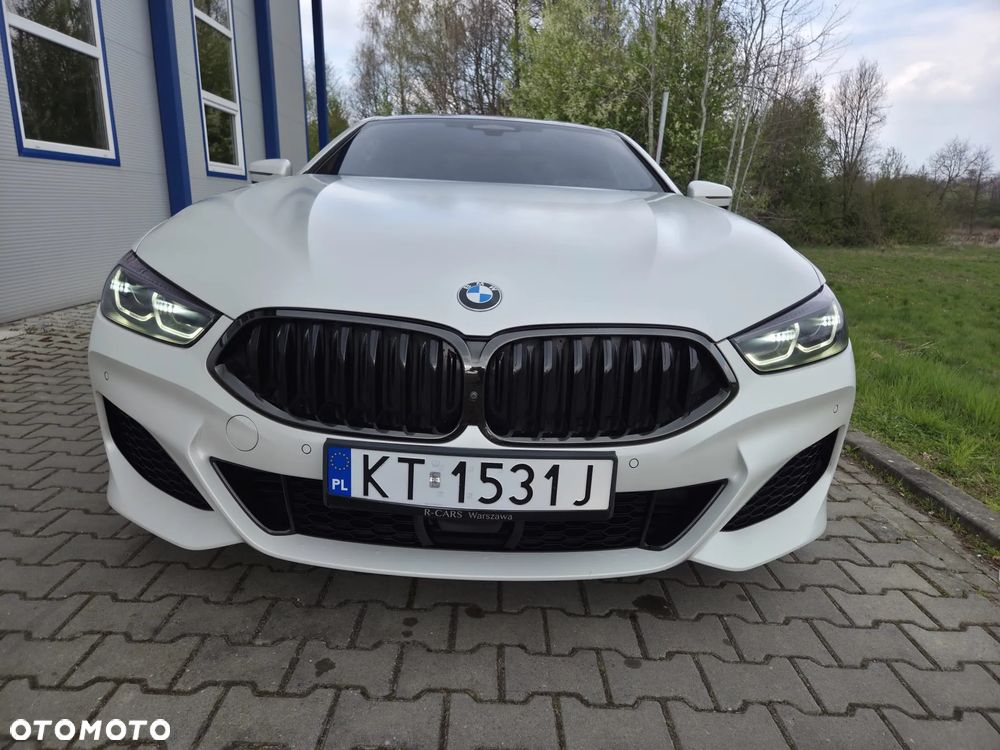 BMW Seria 8 - 8