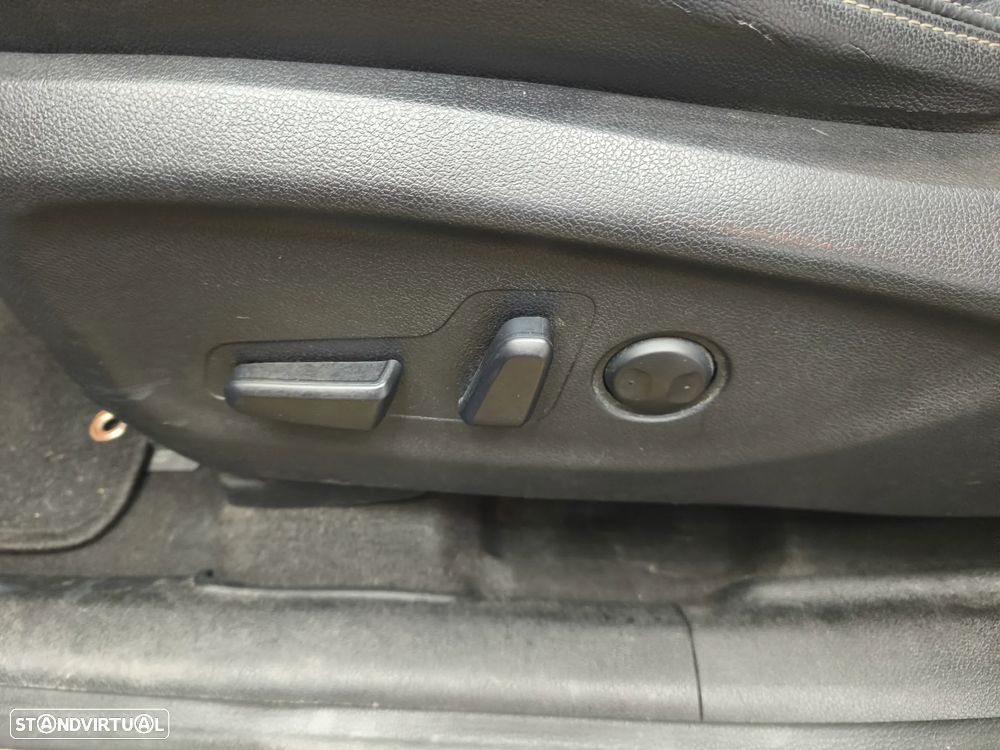 Kia Sorento 2.2 CRDi TX Premium Aut. - 22
