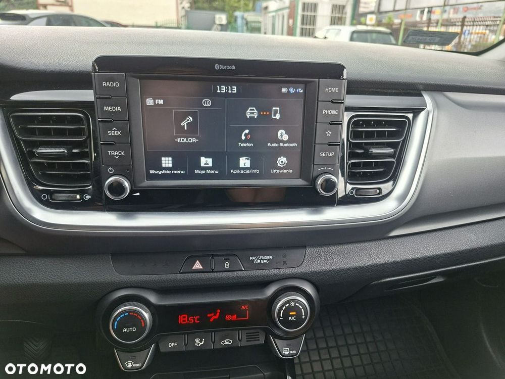 Kia Stonic 1.4 L - 21