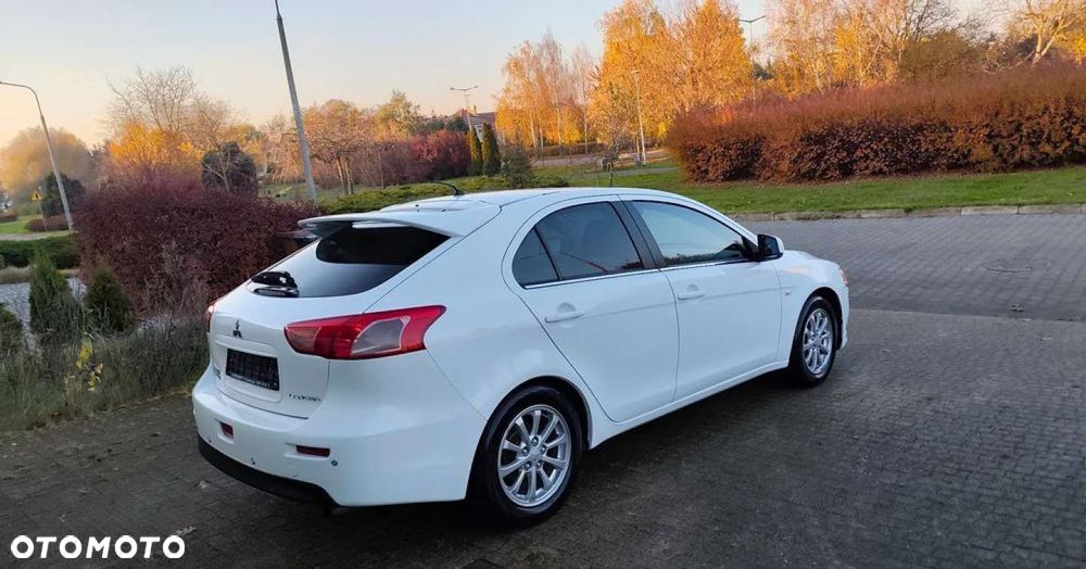 Mitsubishi Lancer - 18