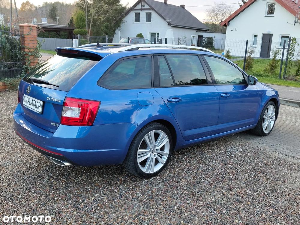 Skoda Octavia Combi 2.0 TDI RS - 3