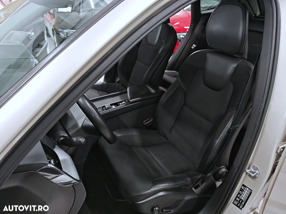 Volvo XC 60 D4 AWD Momentum - 8