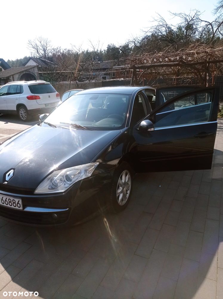 Renault Laguna 2.0 DCi Dynamique - 4