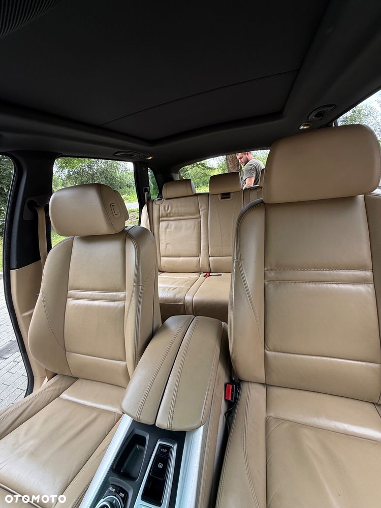 BMW X5 4.8i xDrive - 6