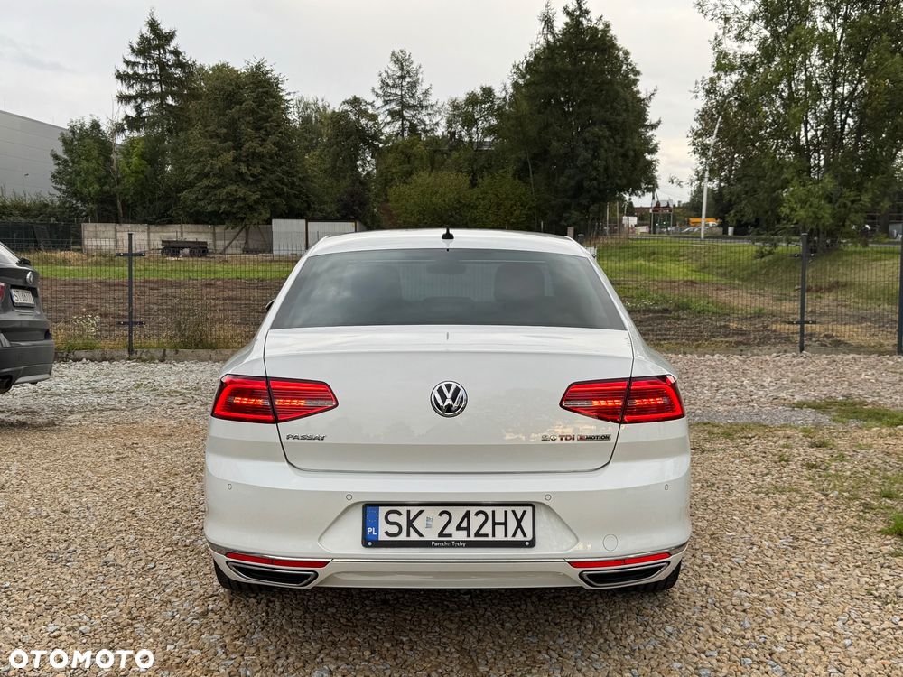 Volkswagen Passat 2.0 TDI 4Mot Elegance DSG - 10