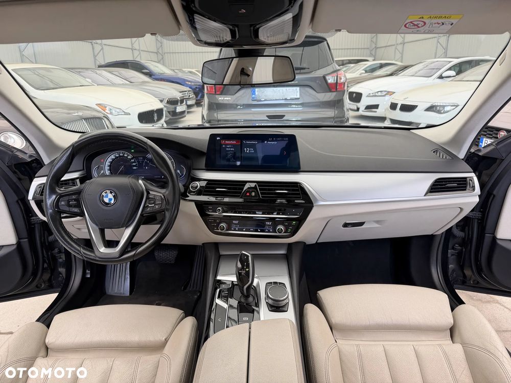 BMW Seria 5 520d - 6