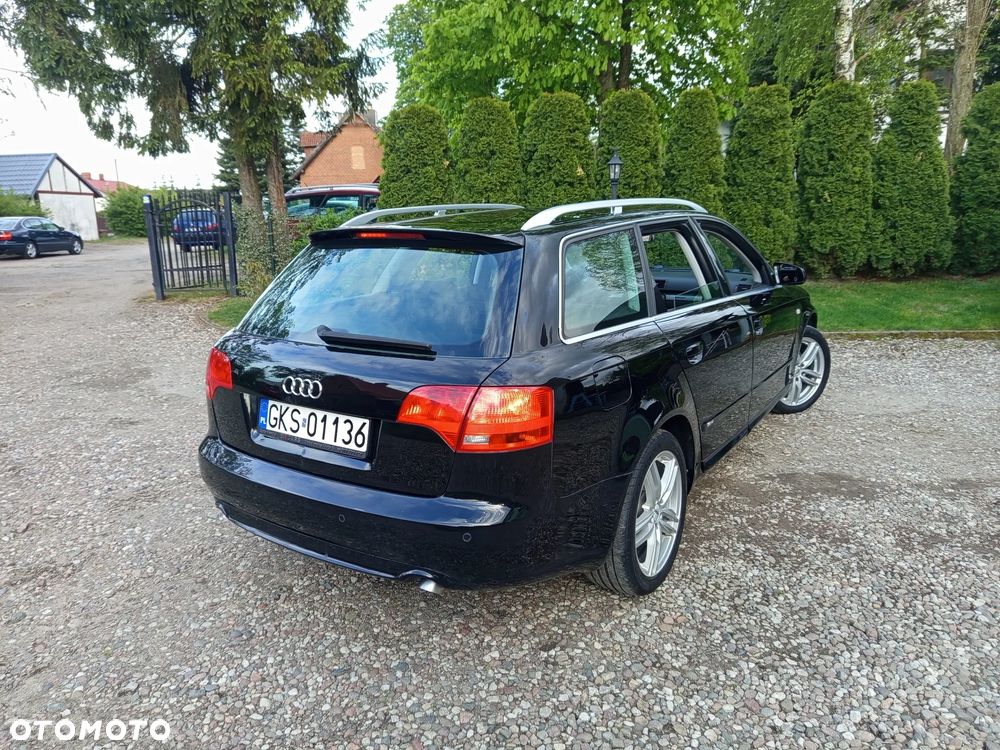 Audi A4 Avant 2.0 TDI DPF Quattro - 33