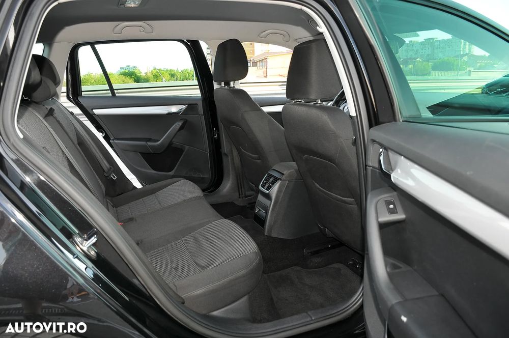 Skoda Octavia 1.2 TSI ELEGANCE - 12