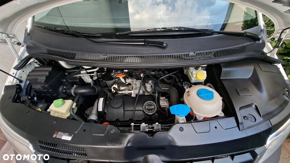 Volkswagen Caravelle L1 Trendline - 28