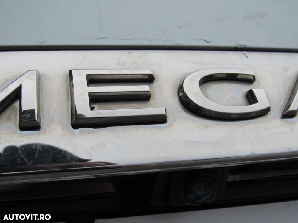 Renault Megane BLUE dCi 115 BUSINESS EDITION - 28