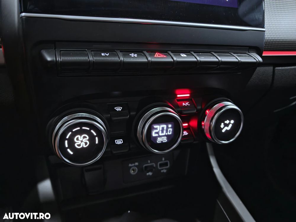 Renault Arkana E-TECH 145 Evolution - 20