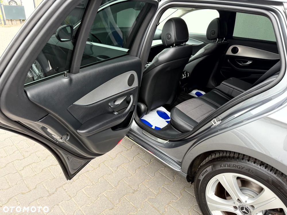 Mercedes-Benz Klasa E 220 d Business Edition 9G-TRONIC - 10