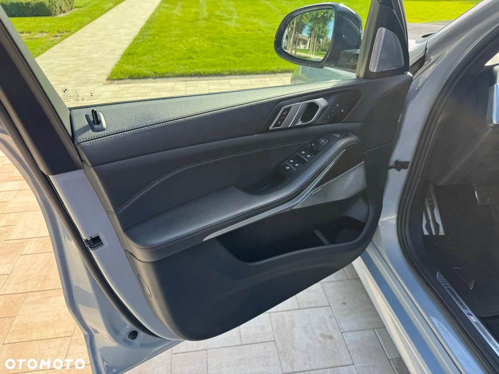 BMW X5 xDrive30d mHEV - 17