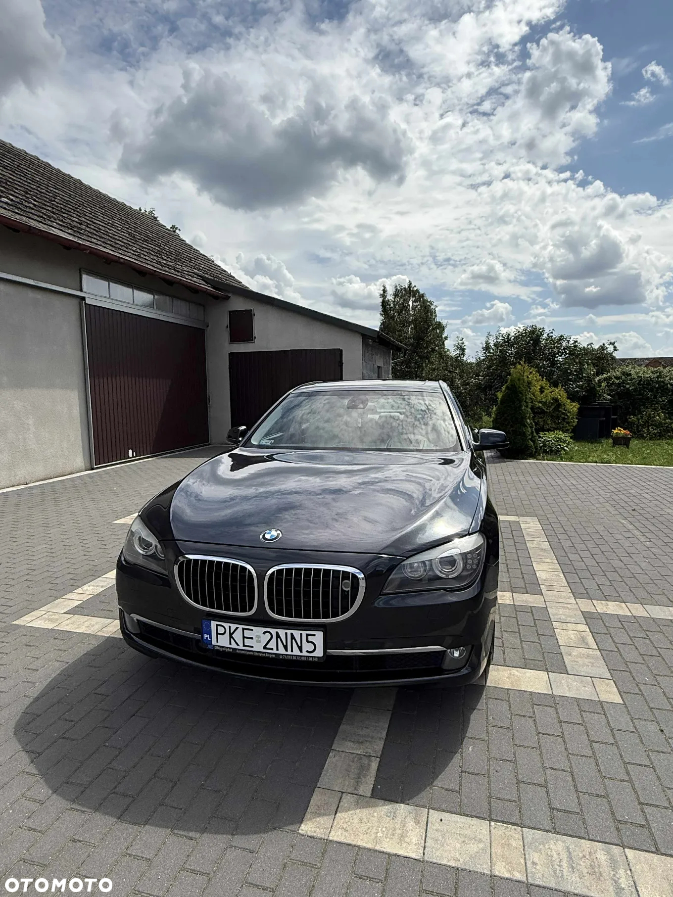 BMW Seria 7 750i xDrive - 3