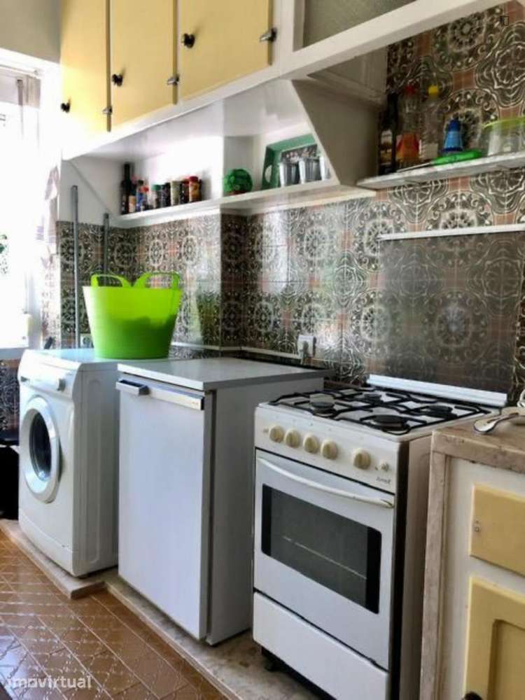 Quarto - localizado em Benfica Lisbon - Grande imagem: 2/14
