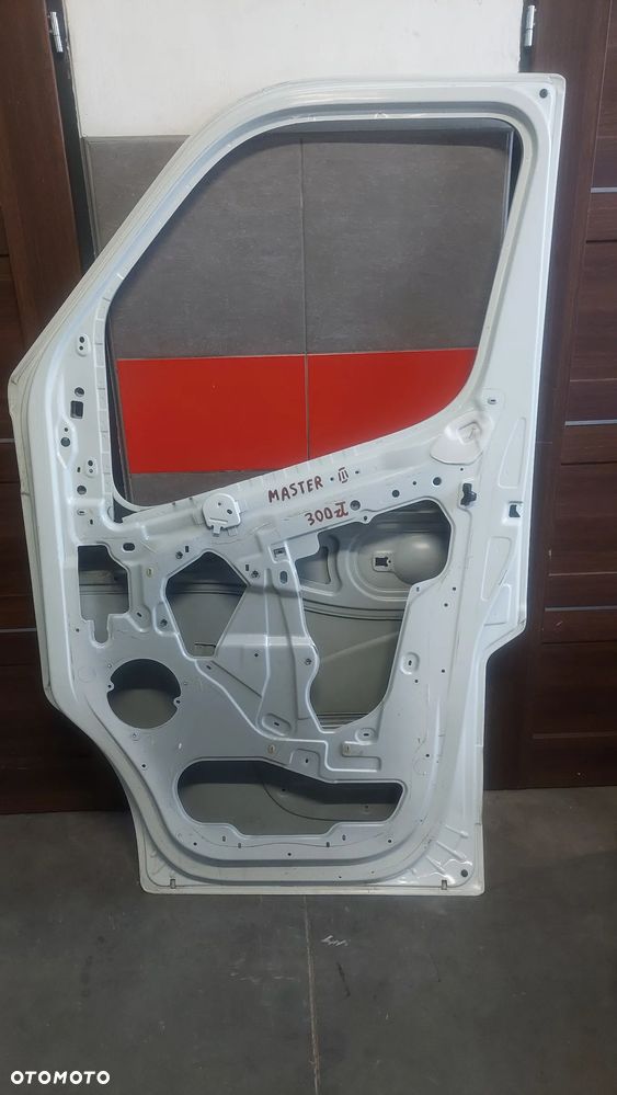 DRZWI PRAWY PRZÓD RENAULT MASTER III R2018 UWAGA! USZKODZONE, TAK JAK NA ZDJĘCIU - 4