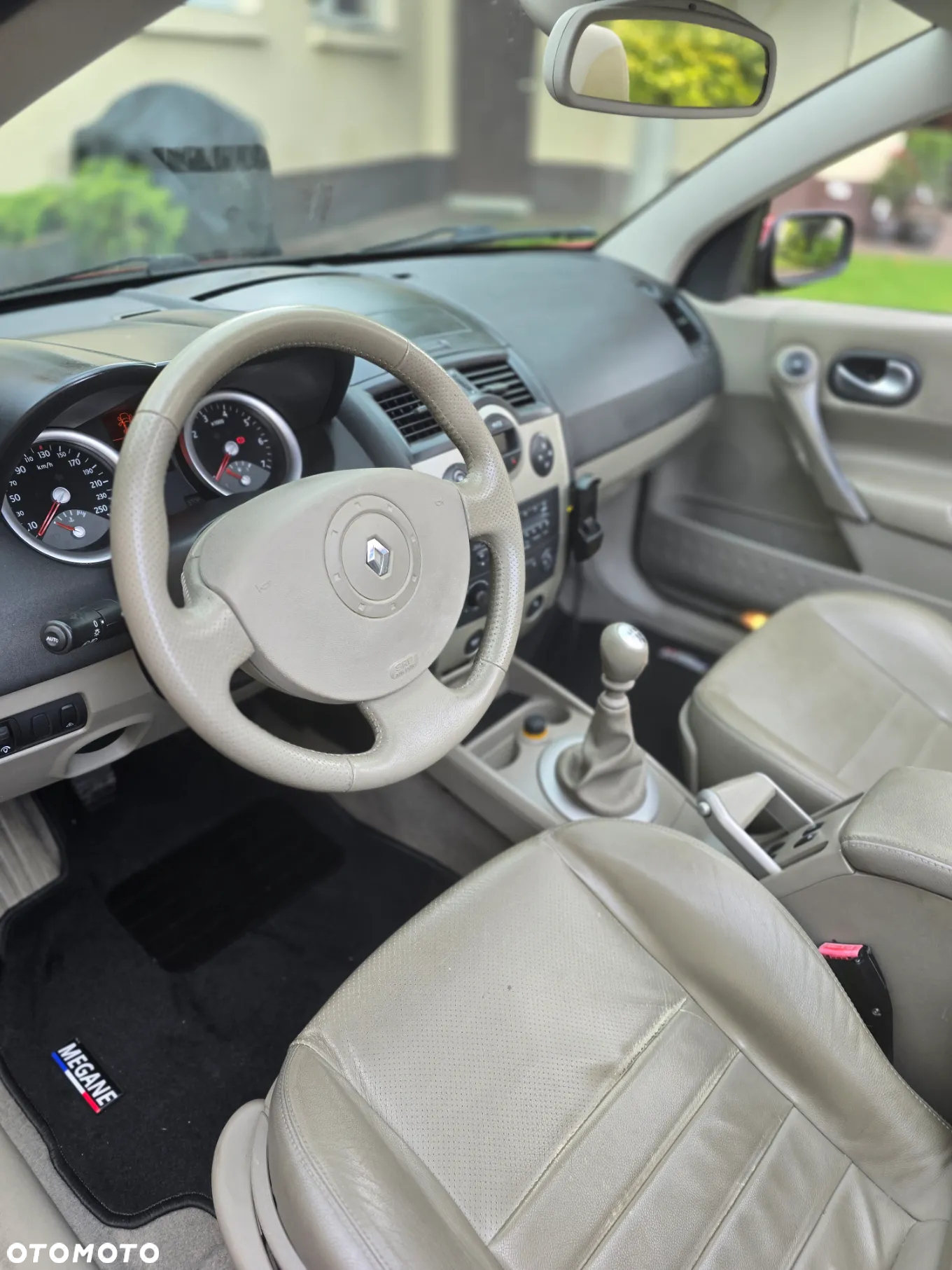 Renault Megane 2.0 Dynamique - 8