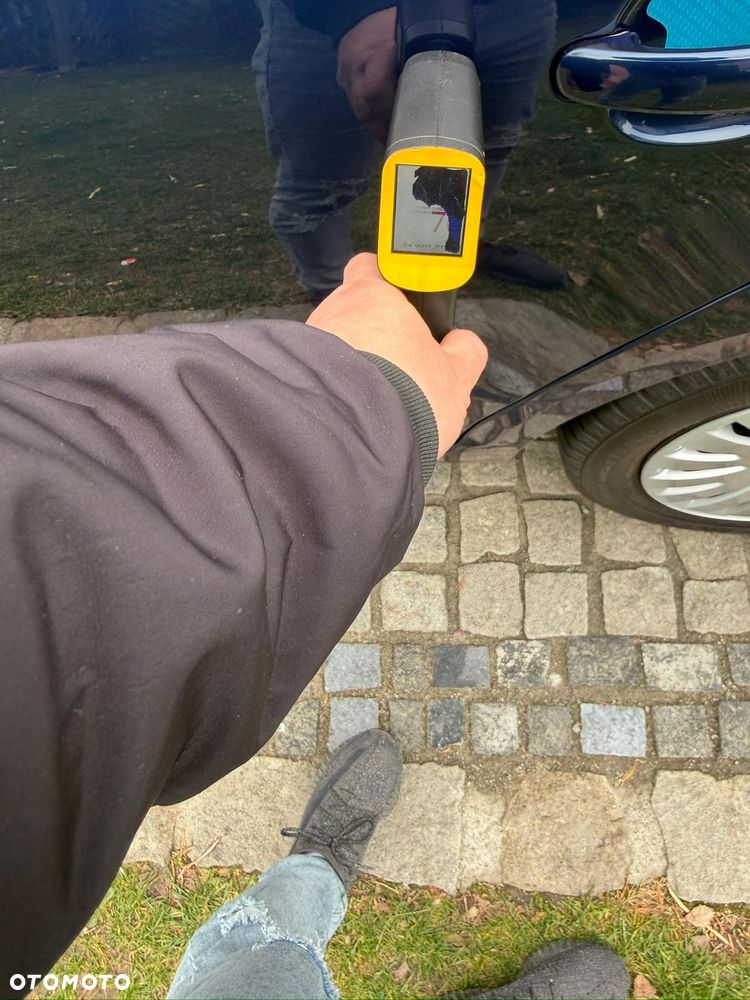 Volkswagen Golf - 22