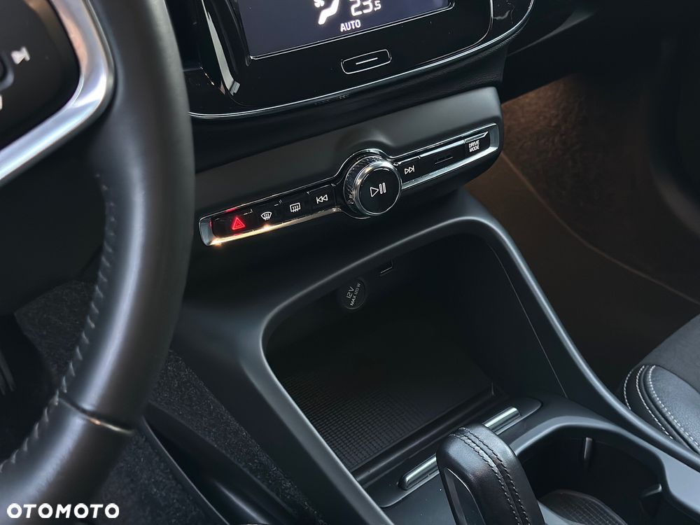 Volvo XC 40 D3 Momentum - 20