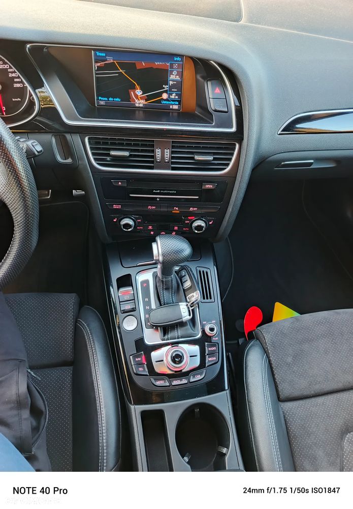 Audi A4 Avant 2.0 TDI ultra S tronic sport - 18