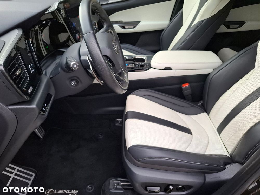 Lexus NX 350h F Sport AWD - 12
