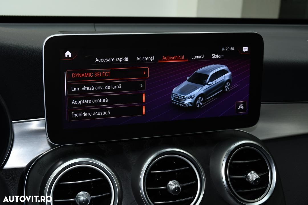 Mercedes-Benz GLC 300 d 4MATIC - 32
