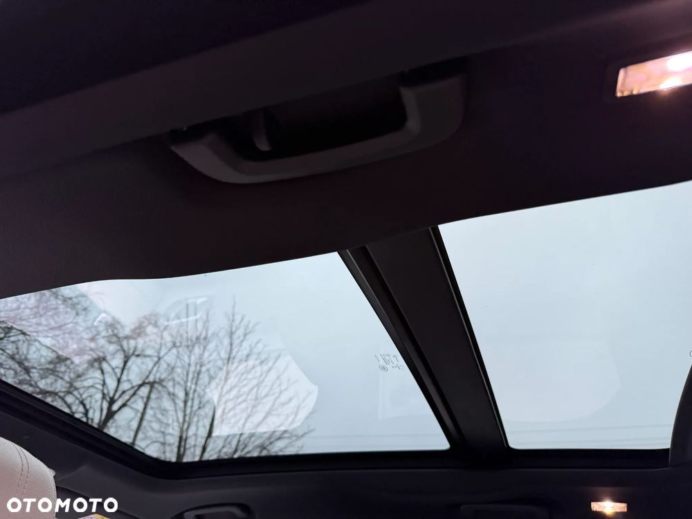 Land Rover Range Rover Velar 3.0 SD6 R-Dynamic HSE - 16