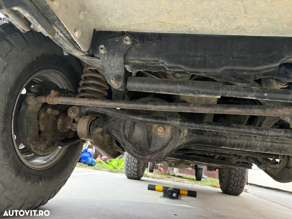 Toyota Land Cruiser - 9