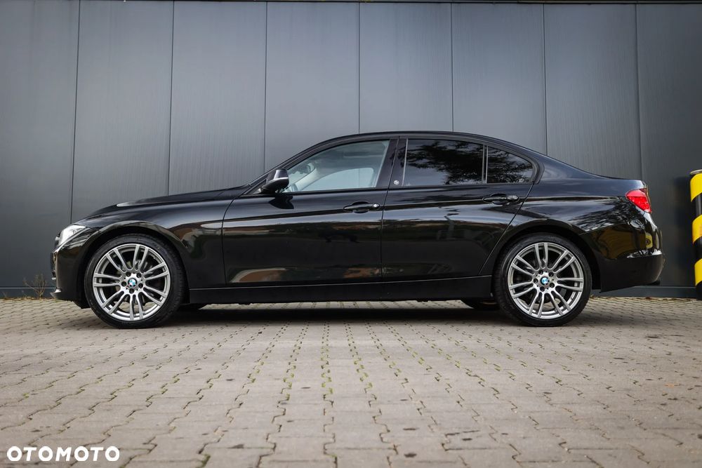 BMW Seria 3 320d Blue Performance Sport Line - 5