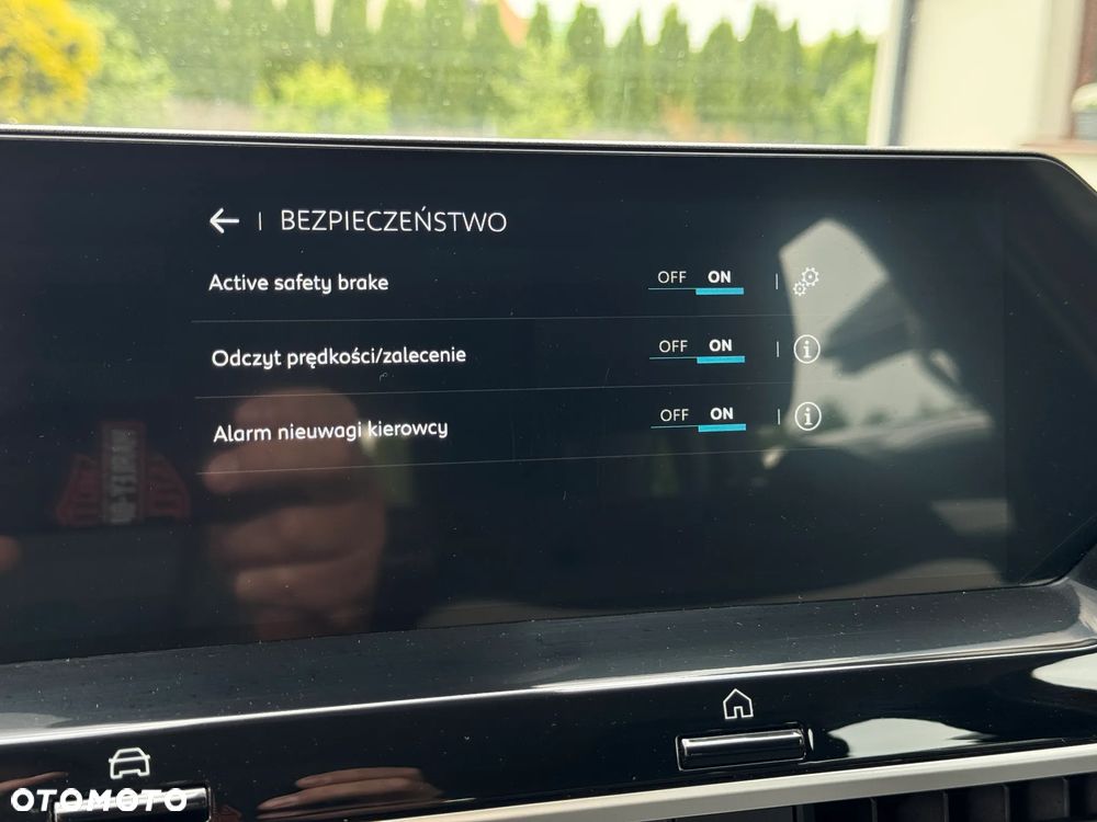 Citroën C4 PureTech 130 Stop&Start FEEL - 17