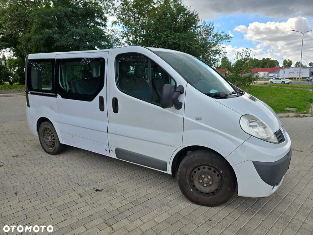 Renault Trafic - 2